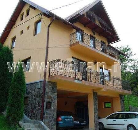 Отель Casa Gabi Бран Экстерьер фото